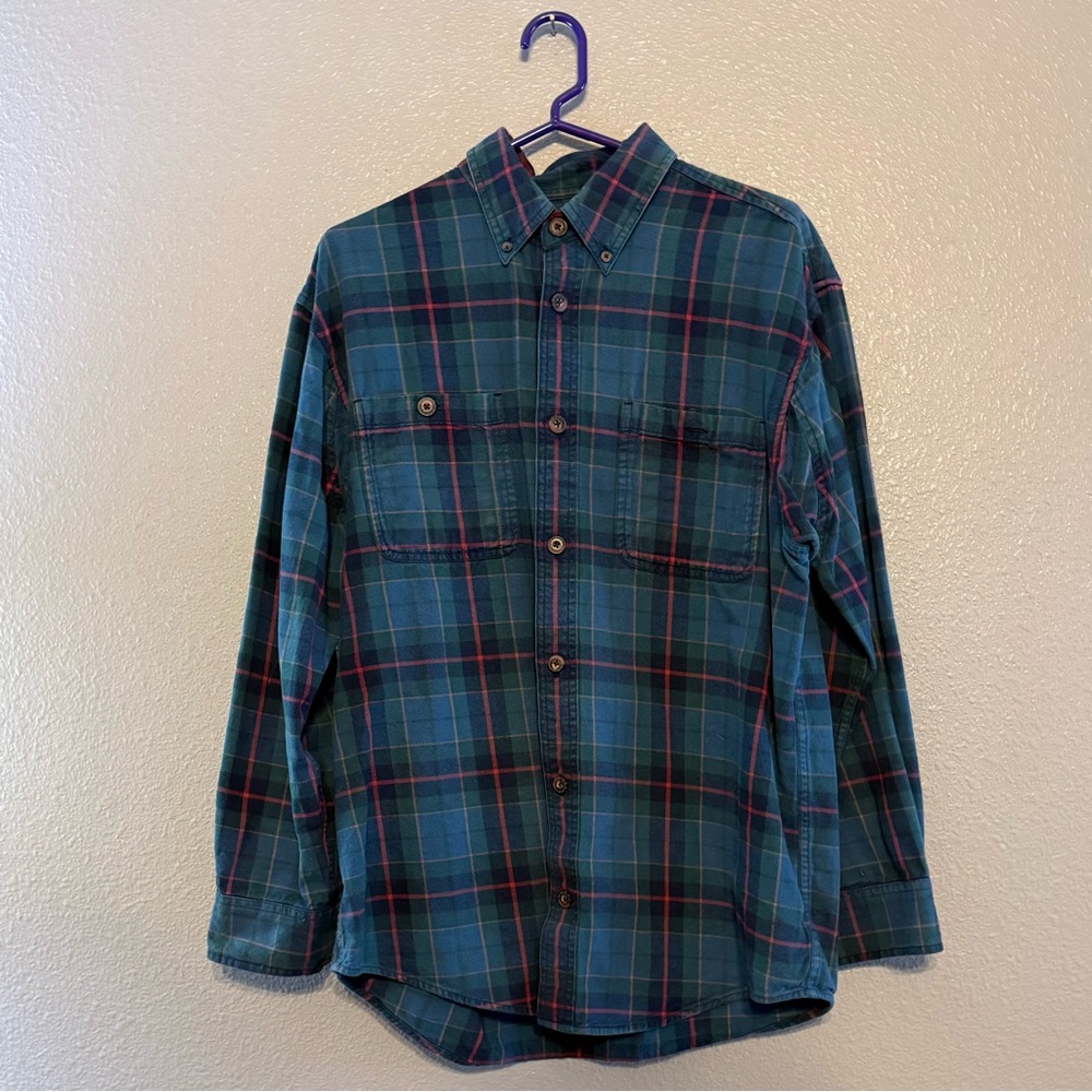 Duluth Trading Co Red and Blue Casual Button Down Shirt